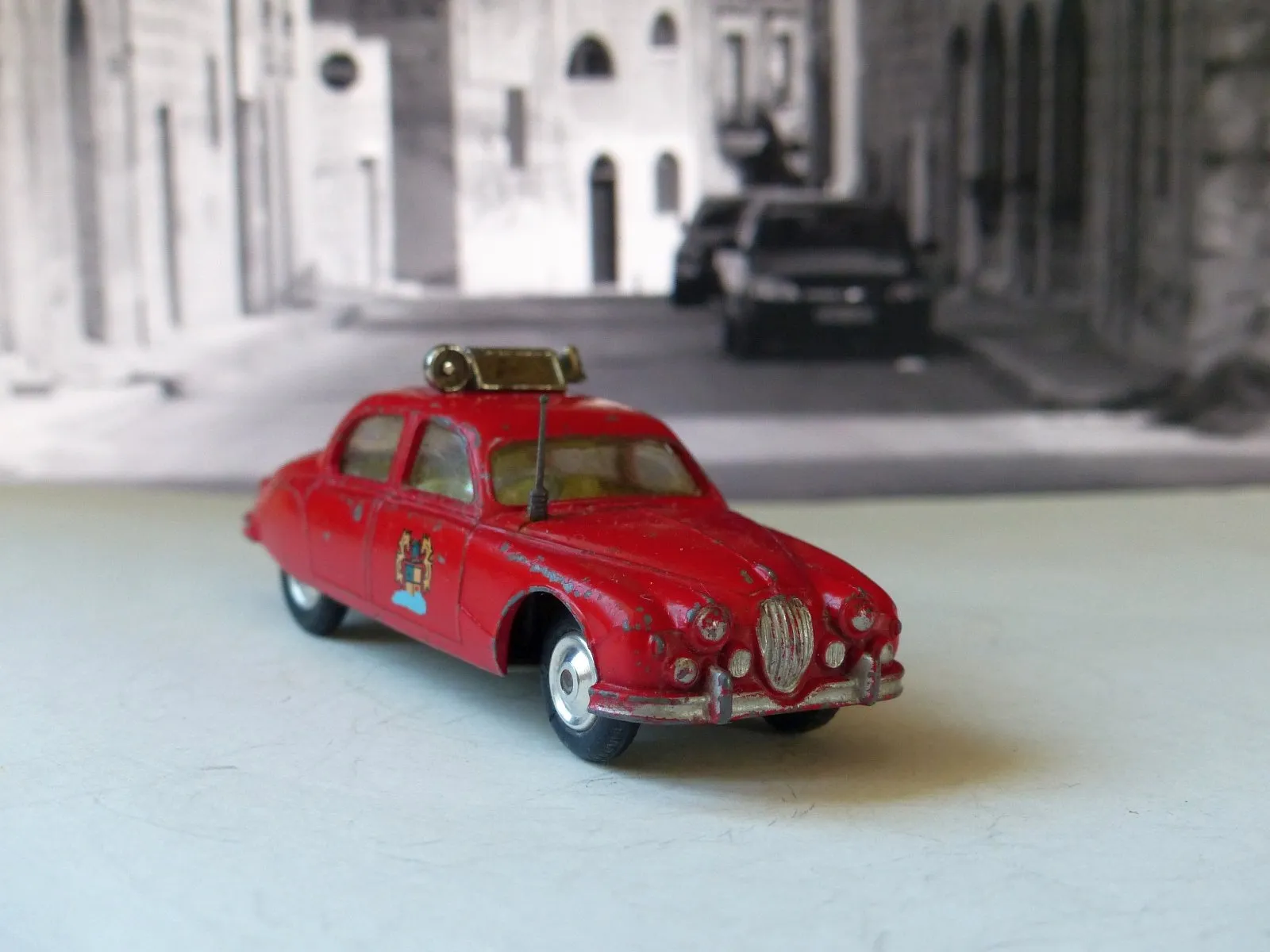 213S Jaguar 2.4 Fire Chief's Car