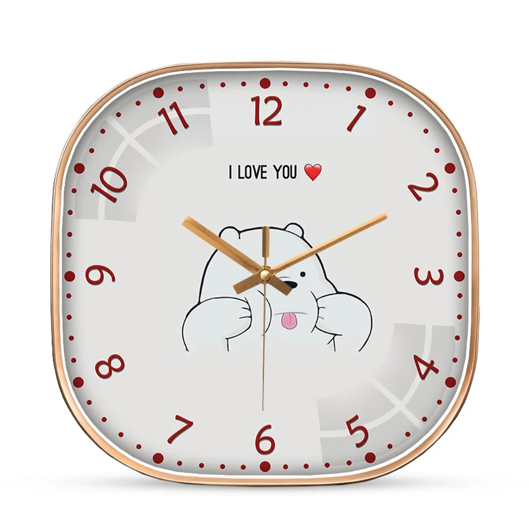 Beautiful bear wall clock