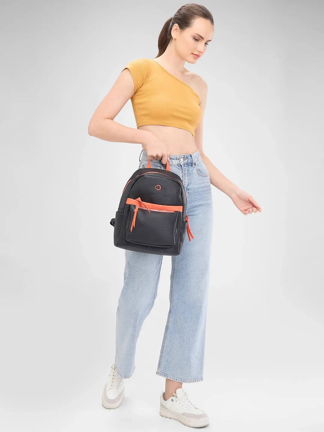 Caprese Sia Fashion Backpack Medium Black