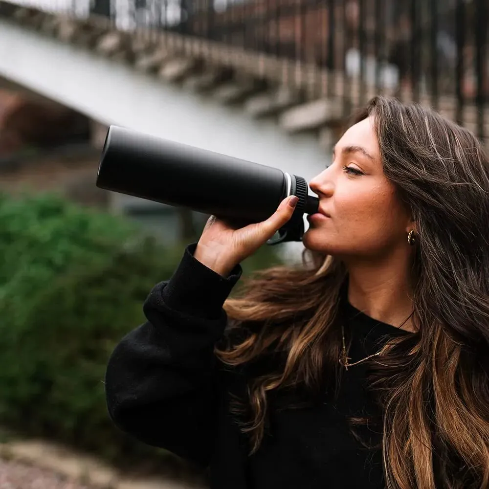 Large Capacity Water Bottle | 1000ml / 32 oz | Stainless Steel | Double Wall Vacuum Insulation | With Handle and Carry Strap