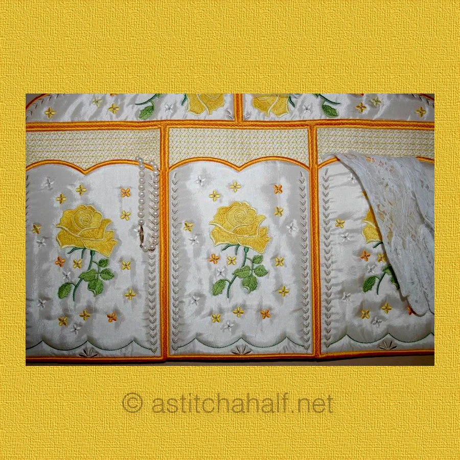 Rose Closet Organizer