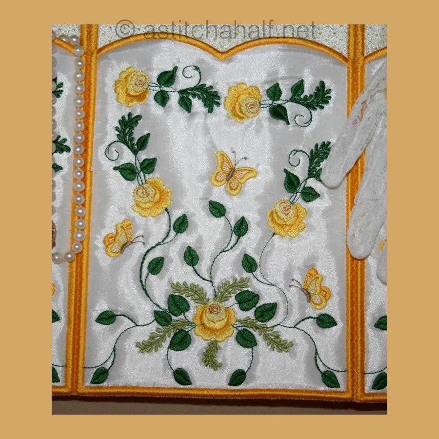 Rosebud Closet Organizer
