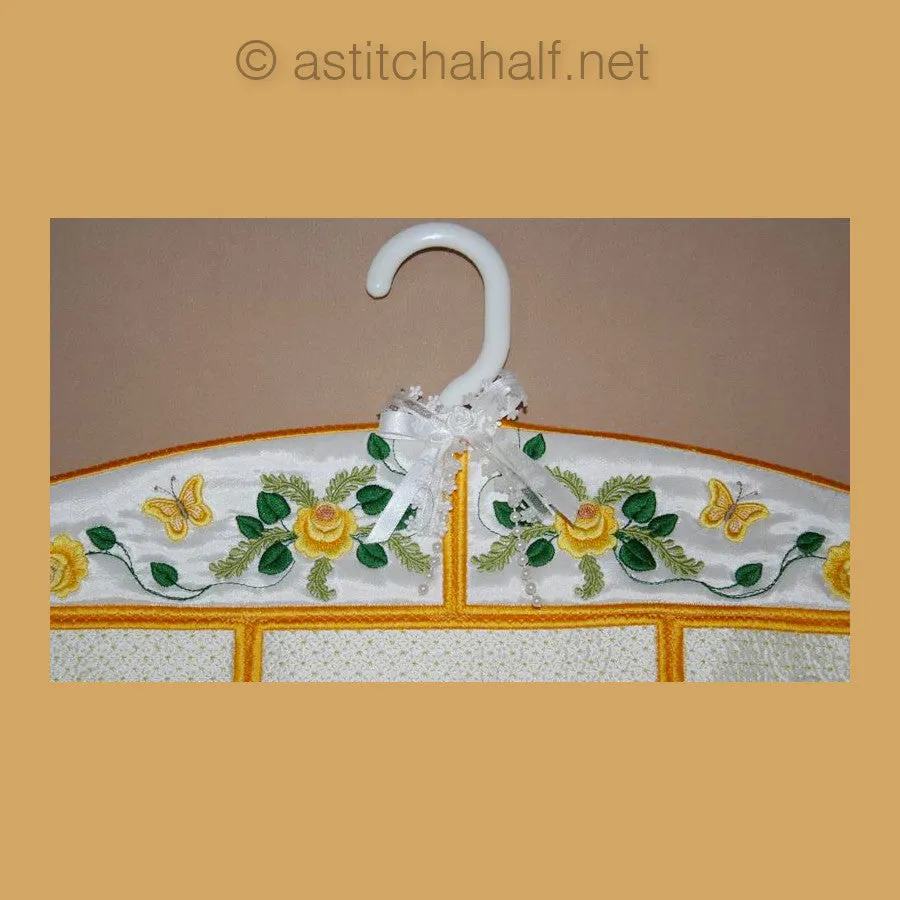 Rosebud Closet Organizer