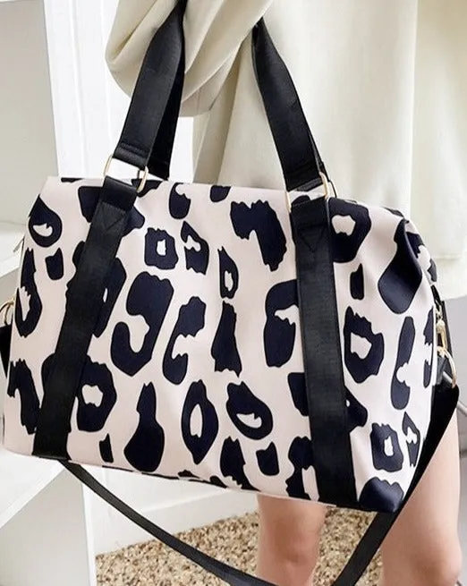 TAKE ME AWAY LEOPARD PRINT DUFFLE BAG - 2 COLORS